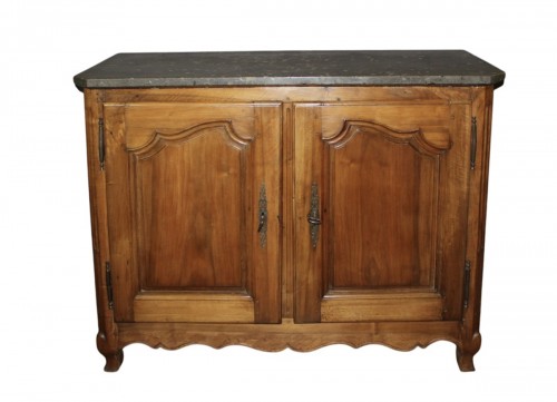 Bahut à pierre en noyer, fin 18e