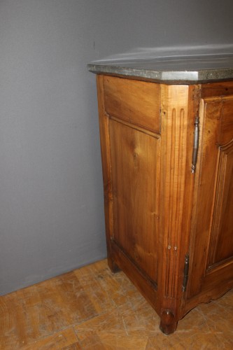 Bahut à pierre en noyer, fin 18e - Antiquités Christophe Rochet