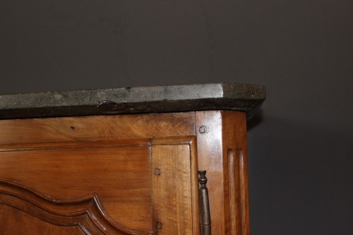 Bahut à pierre en noyer, fin 18e - Louis XVI