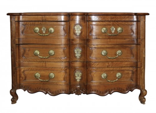 Commode Louis XV en noyer et merisier dire en arbalète