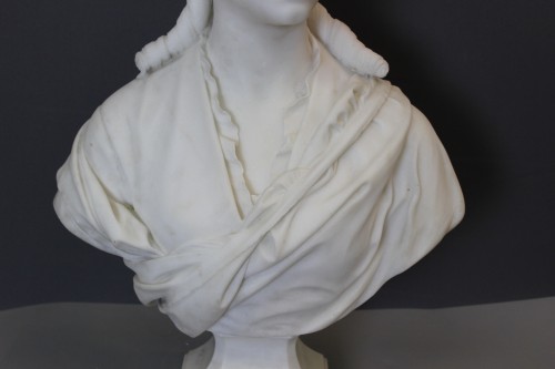 Buste de Femme en marbre de Carrare - Henri Frédéric ISELIN 1873 - Antiquités Christophe Rochet
