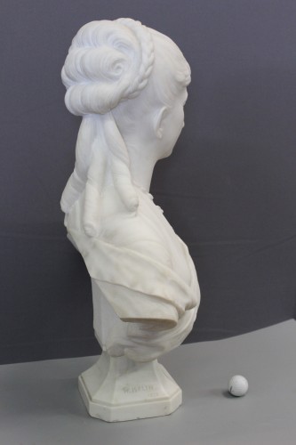 Napoléon III - Buste de Femme en marbre de Carrare - Henri Frédéric ISELIN 1873