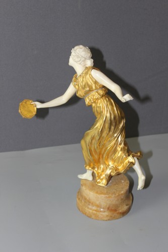 XXe siècle - Femme au tambourin par Affortunato Gori