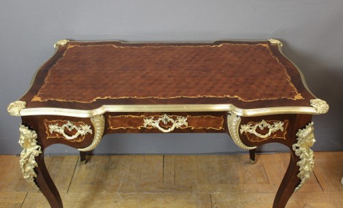 Bureau en marqueterie et bronze d'époque Napoléon III - Mobilier Style Napoléon III