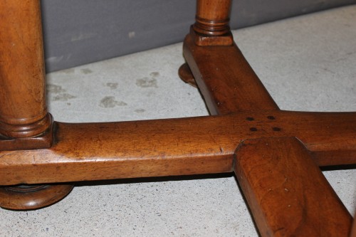 Table dite en Croix de Lorraine fin XVIIe siècle - Antiquités Christophe Rochet