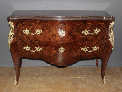 Commode de style Louis XV en marqueterie de Palissandre , début XIXe - Antiquités Christophe Rochet