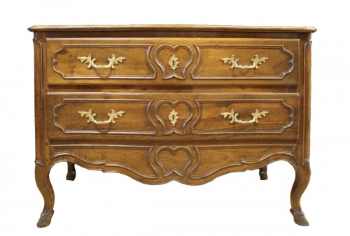 Commode provençale Louis XV en noyer