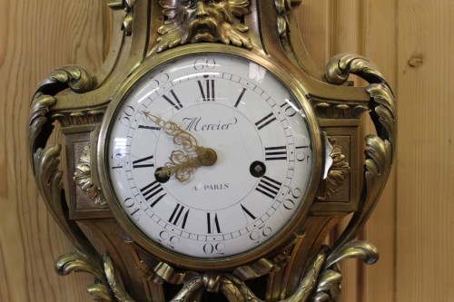 Cartel d'applique par Mercier à Paris - Horlogerie Style 