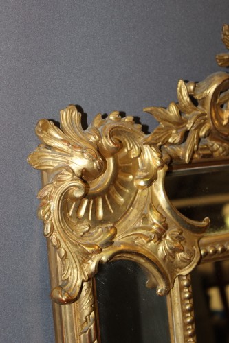 Antiquités - Miroir à pare close en stuc doré fin XIXe