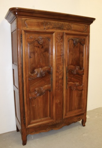 Furniture  - Bresse wardrobe in walnut late 19th century