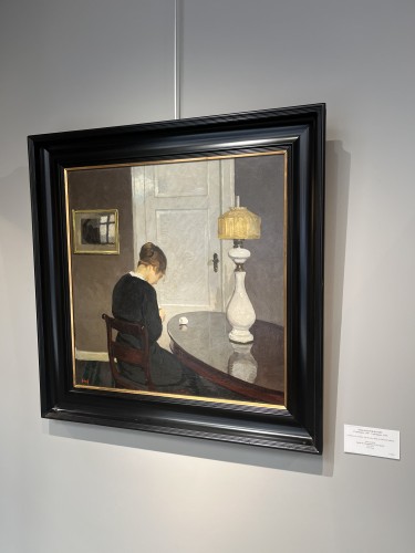 Edward Olund-Hansen (1887-1979) Woman sewing in a danish interior - Paintings & Drawings Style Art Déco