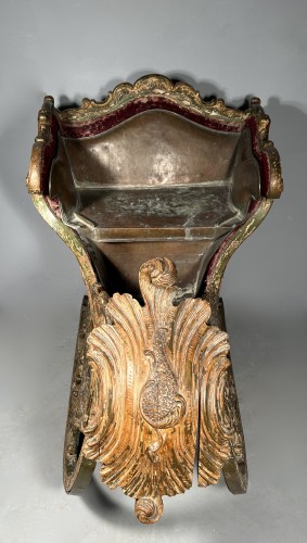 Antiquités - Snow sled decorated with Martin varnish around 1750