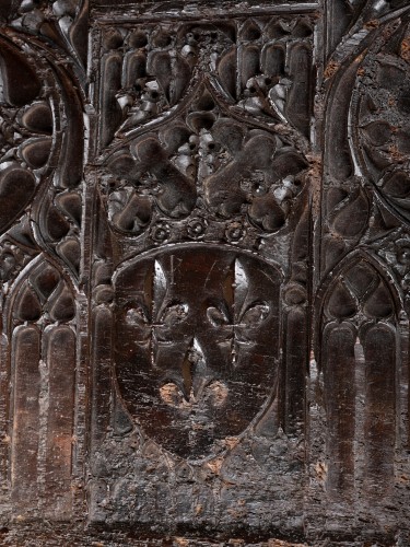 Façade de coffre royal en noyer, Val de Loire XVe siècle - Sculpture Style Moyen Âge