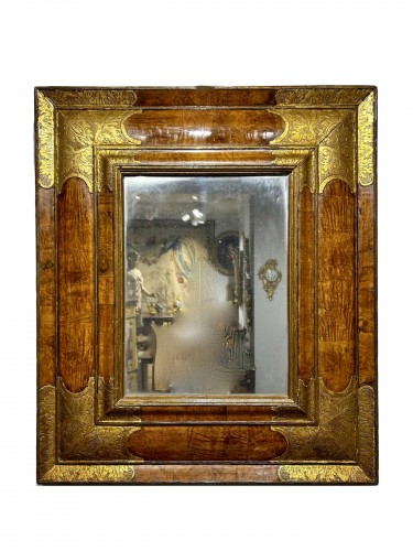 Mirror in olive veneer and gilded wood, Provence circa 1710