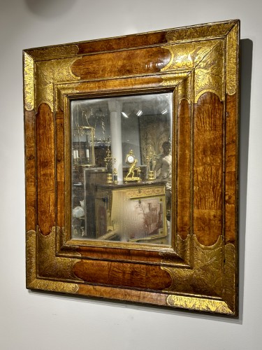 Mirrors, Trumeau  - Mirror in olive veneer and gilded wood, Provence circa 1710