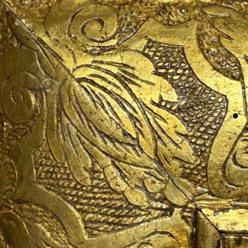 Antiquités - Mirror in olive veneer and gilded wood, Provence circa 1710