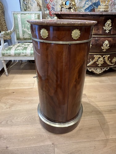 Antiquités - Somno en acajou et bronze doré, Paris Empire