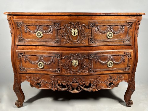 Commode provençale en noyer, Pierre Pillot à Nîmes vers 1775 - Franck Baptiste Provence