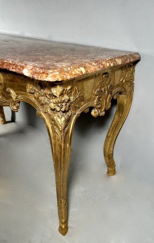 Louis XV - Table à gibier en bois doré, Languedoc vers 1740