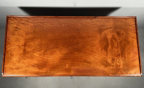 Solid mahogany desk by JF Leleu circa 1775 - 