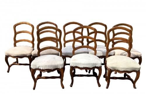 Series of eight chairs attributable to Nogaret, Lyon Louis XV period around