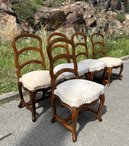 Antiquités - Series of eight chairs attributable to Nogaret, Lyon Louis XV period around