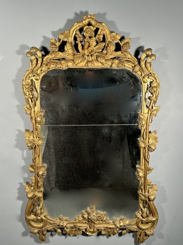 Gilded wood mirror, Provence Louis XV period circa 1760 - 