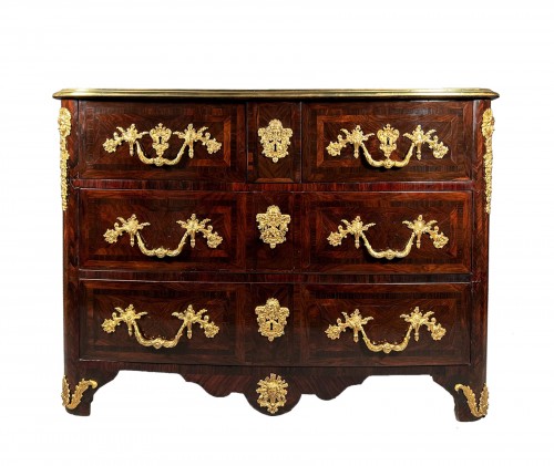 Commode en bois de violette, Paris fin de l’époque Louis XIV