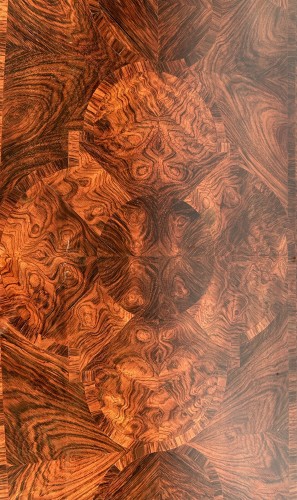 Commode en bois de violette, Paris fin de l’époque Louis XIV - Louis XIV