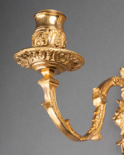 XVIIIe siècle - Paire d’appliques aux profils de valets, Paris ép Louis XIV