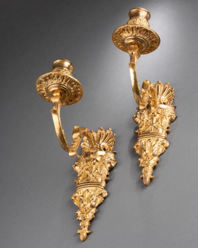 Louis XIV - Pair of sconces with valet profiles, Paris, Louis XIV period