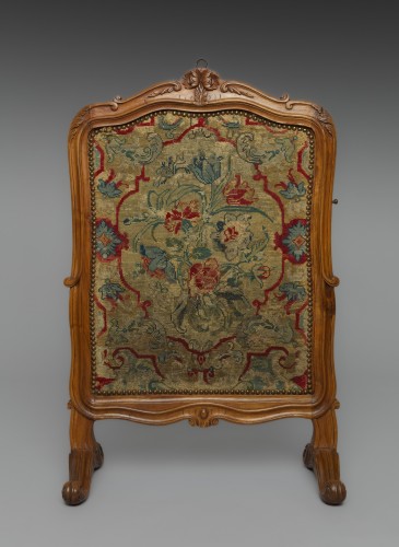 Walnut Fireplace Screen, Lyon, Louis XV Period - 