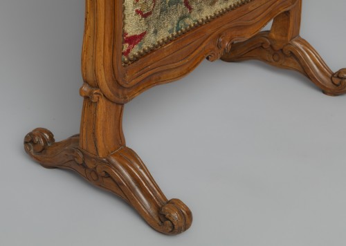 18th century - Walnut Fireplace Screen, Lyon, Louis XV Period