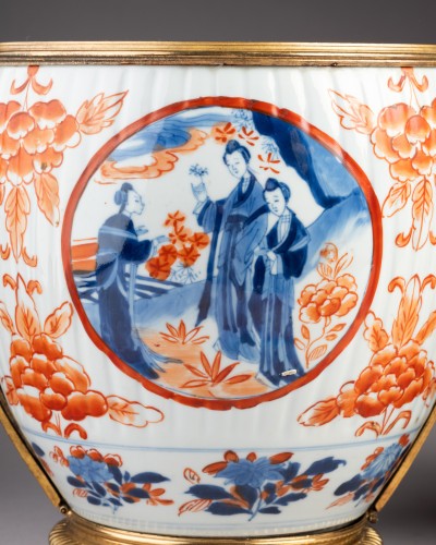 Restauration - Charles X - Pair of porcelain and bronze planters, Paris, 19th century