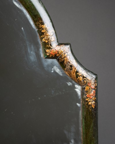 Miroirs, Trumeaux  - Miroir de toilette en vernis Martin, Paris vers 1740