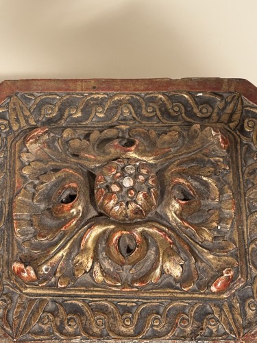 Antiquités - Petite console en bois de chêne doré, Paris époque Louis XVI