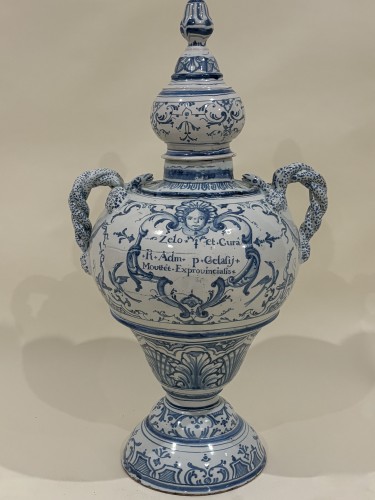 XVIIIe siècle - Pot à pharmacie dit de monstrance, Montpellier vers 1700