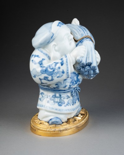 Antiquités - Japanese porcelain potpourri vase with bronze mount, Paris, circa 1840