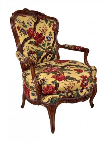 Important bergère  attributed to Pierre Nogaret, Lyon circa 1750