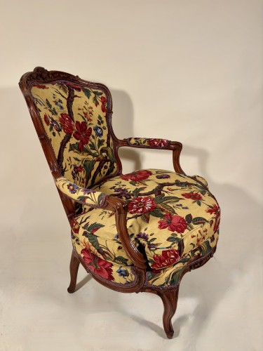 Important bergère  attributed to Pierre Nogaret, Lyon circa 1750 - Louis XV