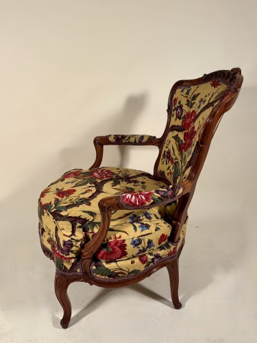 Louis XV - Important bergère  attributed to Pierre Nogaret, Lyon circa 1750