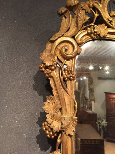 Miroir en bois doré, Provence époque Louis XV - Miroirs, Trumeaux Style Louis XV