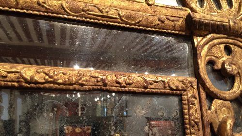 Antiquités - Miroir régence en bois doré vers 1710-1720