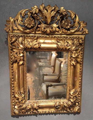 Antiquités - Miroir Aixois en bois doré, époque Louis XIV