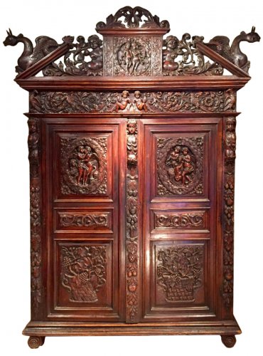 Armoire Biblique en noyer symbolisant la justice, Languedoc époque Louis XIII