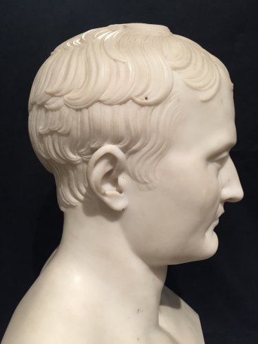 Empire - Buste en marbre Napoléon en Hermès d’après Chaudet, époque Empire