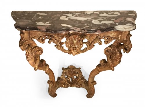 Console en bois doré aux chimères, Paris époque Régence
