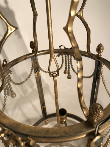 Petite lanterne d’alcôve en bronze doré, Paris époque Louis XVI vers 1775 - Louis XVI
