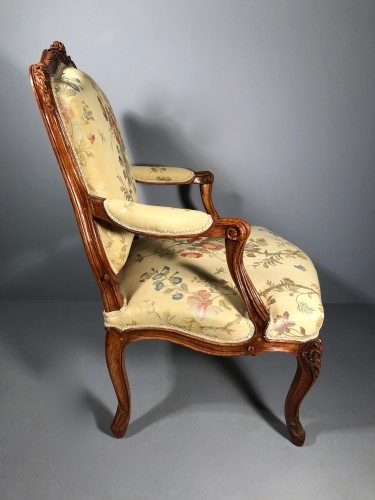 Paire de fauteuils à la reine par Mathieu Bauve, Paris époque Louis XV - Louis XV