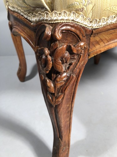 Louis XV - Paire de fauteuils à la reine par Mathieu Bauve, Paris époque Louis XV